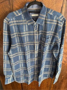 Men's 32 Bar Blues Blue Plaid Button-Down Shirt